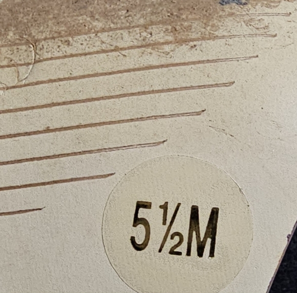 Size 5.5 INC International Concepts Heels - Picture 4 of 6